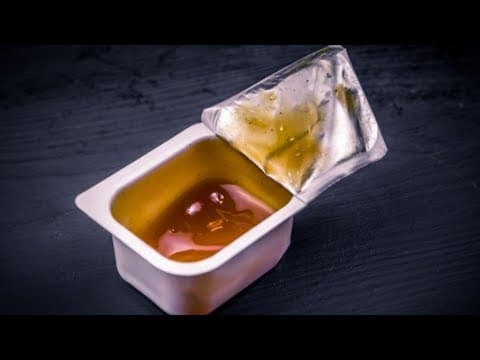 薬味ソースは冷蔵庫にいれるとどれくらいもつのか　This Is How Long Condiments Really Last In Your Fridge