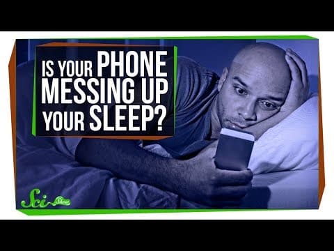 就寝前の携帯は寝不足につながるって本当？　Does Using Your Phone Really Hurt Your Sleep?